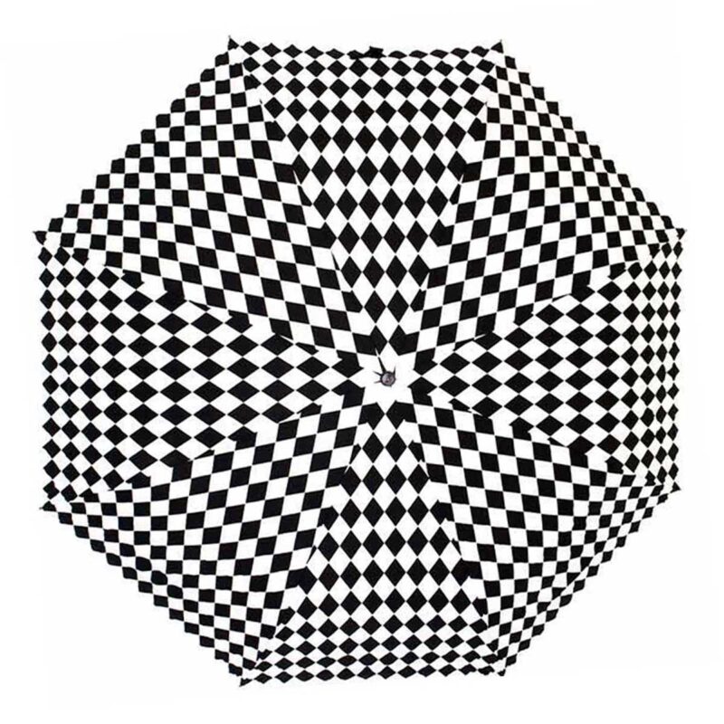 Женский зонт черно-белого цвета